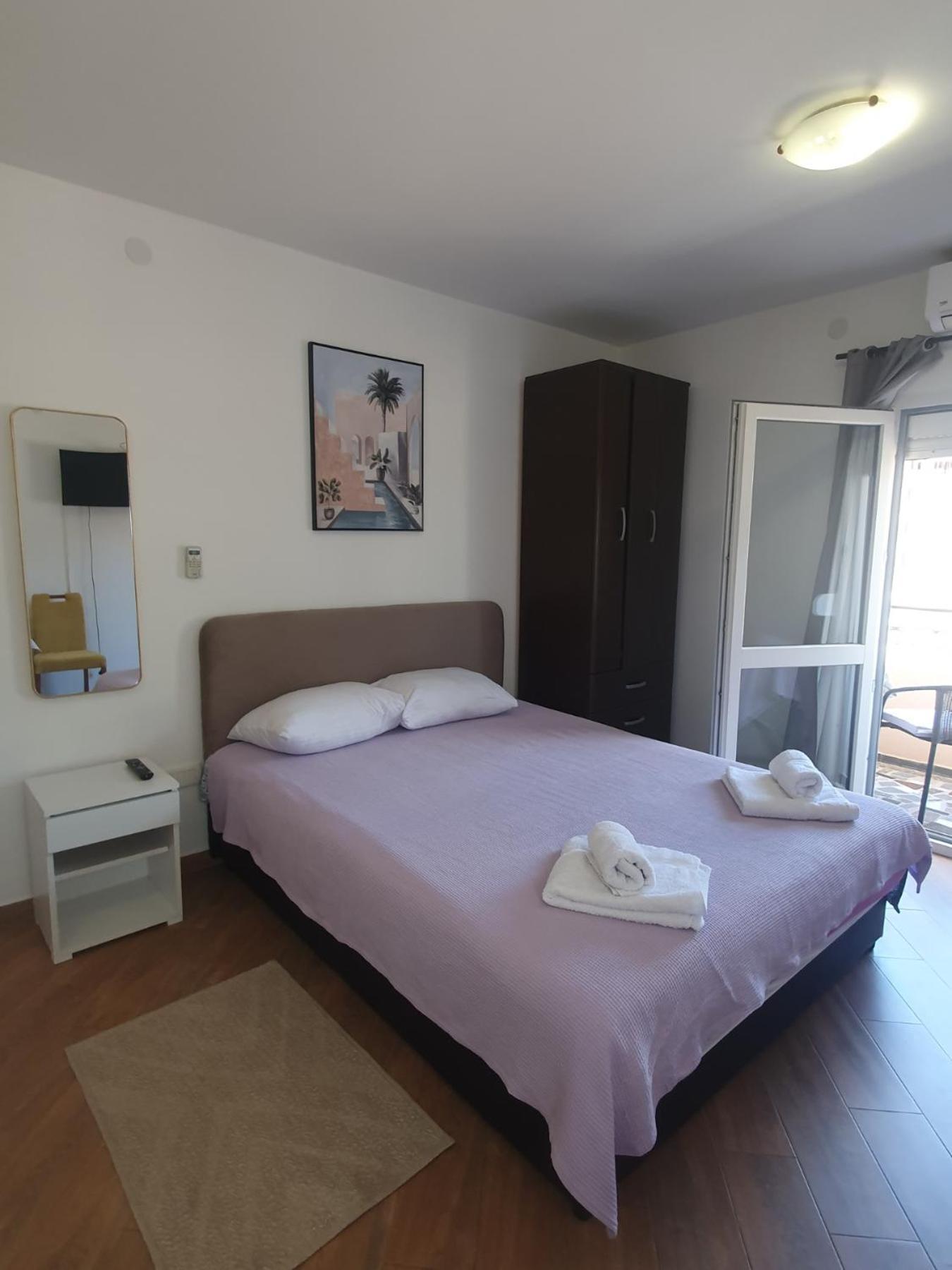 Apartments Luna Bar Dış mekan fotoğraf
