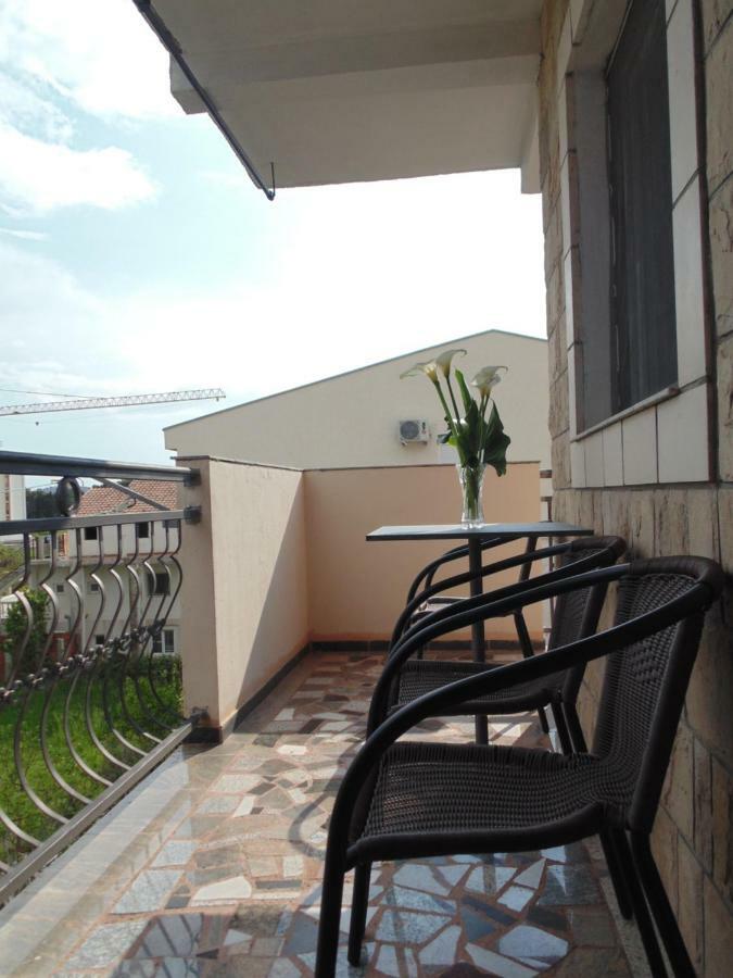 Apartments Luna Bar Dış mekan fotoğraf